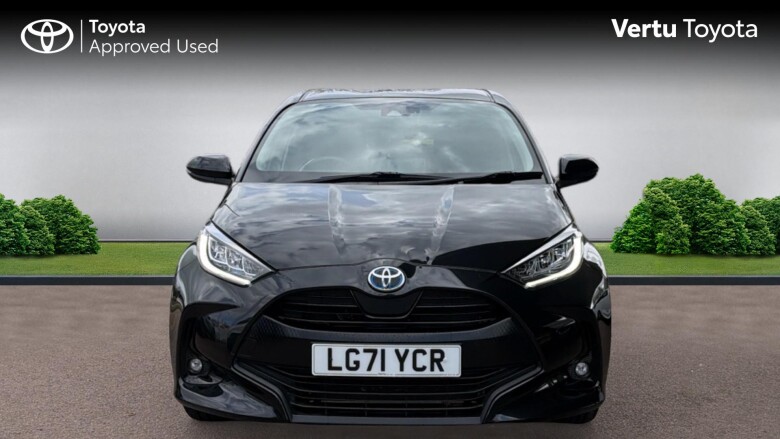 Toyota Yaris 1.5 Hybrid Design 5dr CVT Hybrid Hatchback